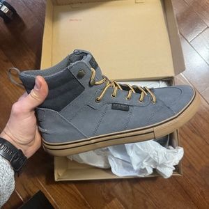 Sperry Waterproof hightop